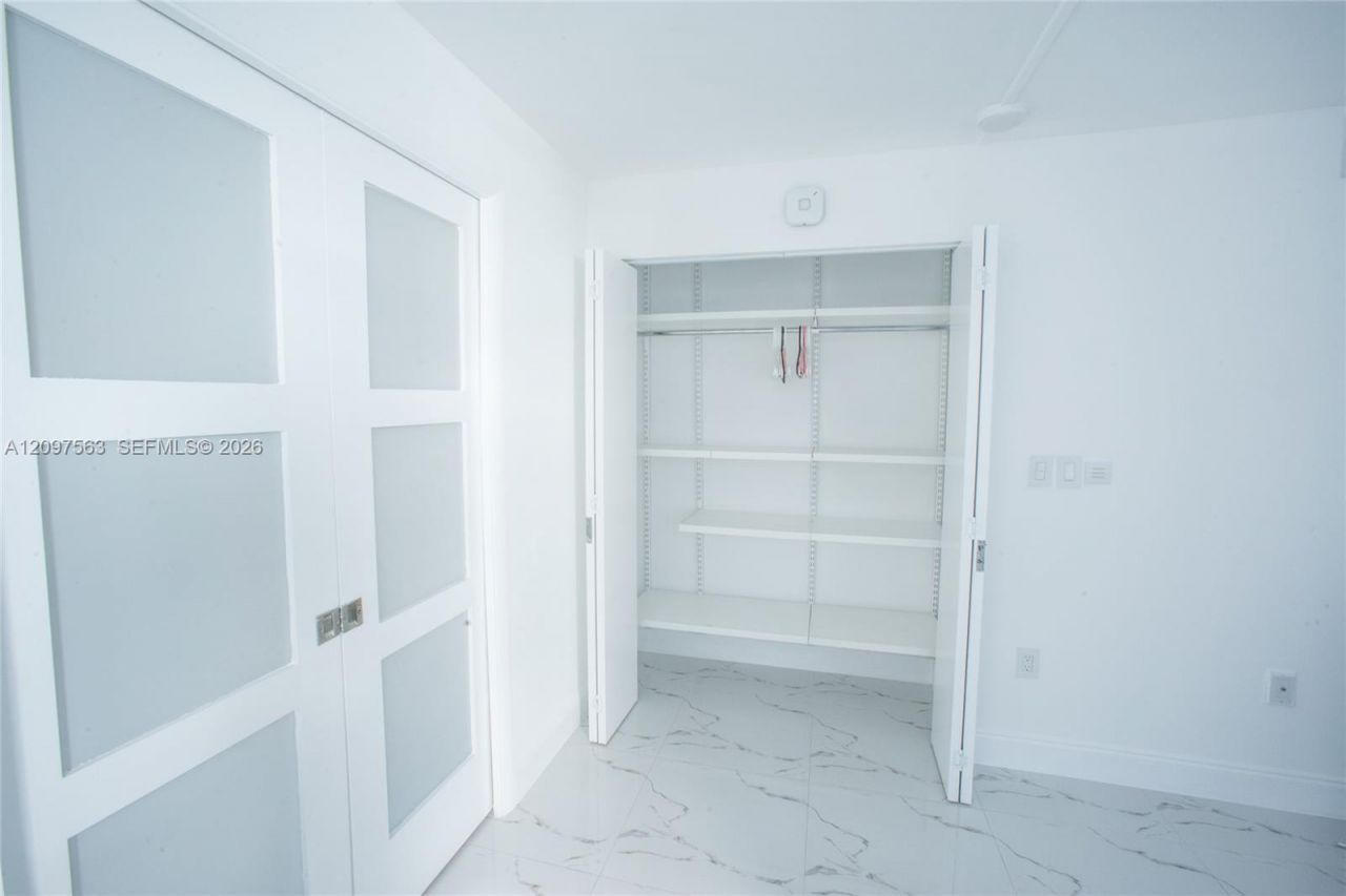 11 Island Ave, Unit 1107, Miami Beach, FL 33139 Photo