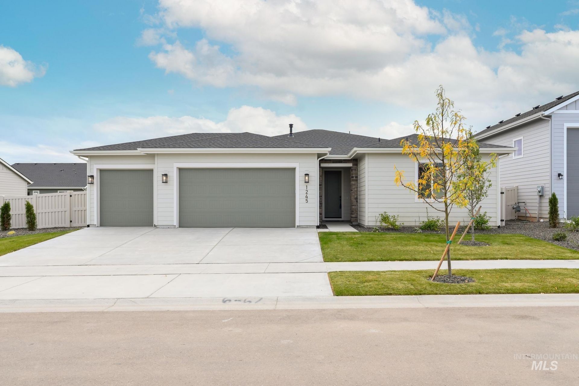 1245 W Grassland St, Middleton, ID 83644 Main Photo