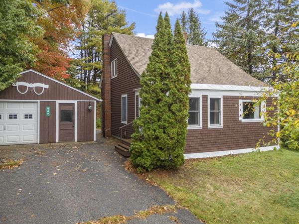 949 Depot Street , Waldoboro, ME 04572