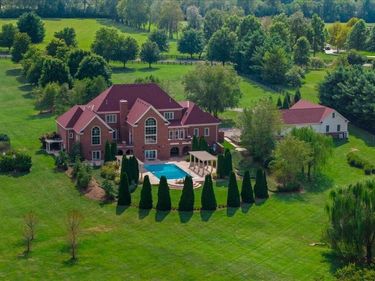 1701 Sahalee Drive, Lexington, KY 40511