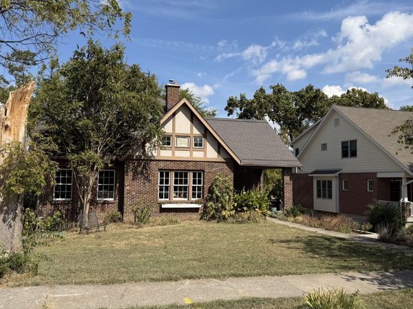 2512 Barton Ave , Nashville, TN 37212