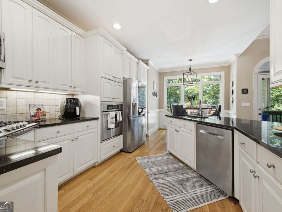 Property Image 40