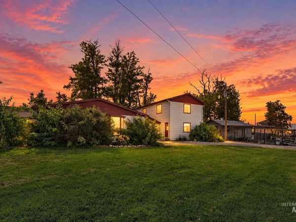 3817 Star Ln, Emmett, ID 83617