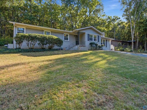9605 Nottingham Lane, Huntsville, AL 35803