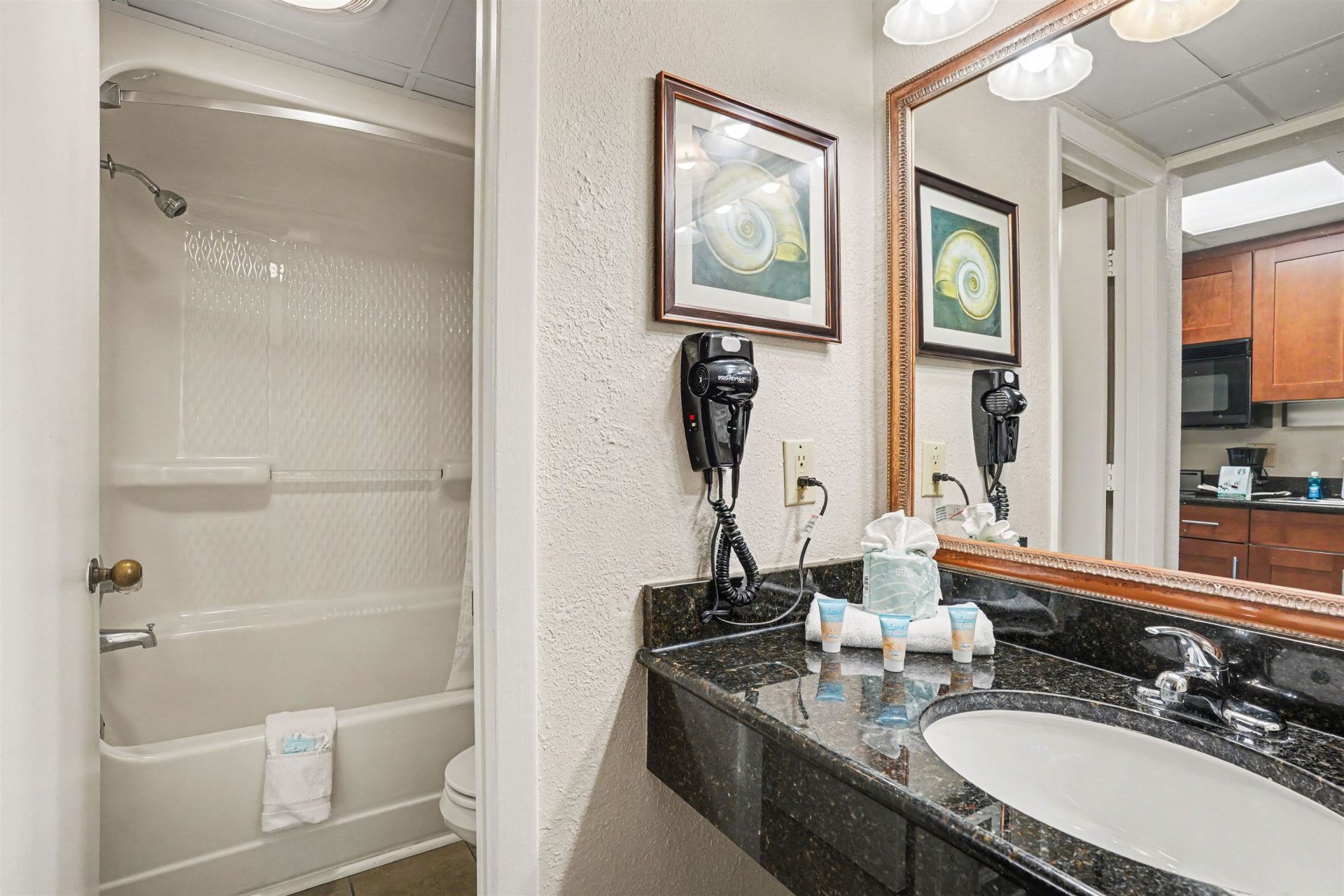 1200 N Ocean Blvd.  Photo 5
