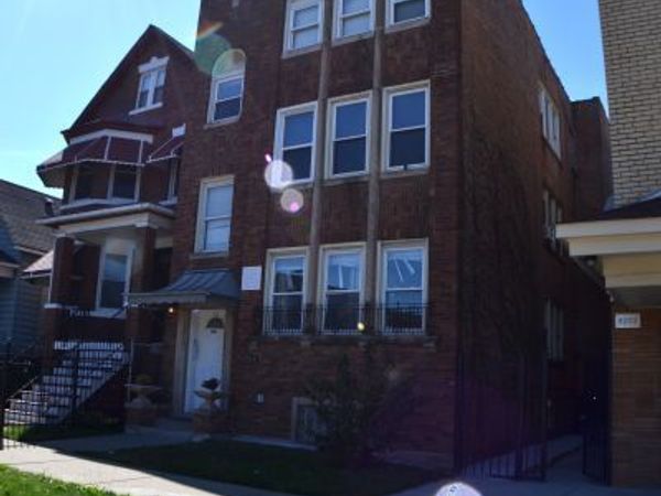 8204 S Exchange Avenue , Unit 3, Chicago, IL 60617