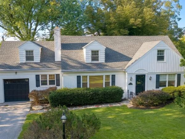 983 BROCKIE LANE, YORK, PA 17403