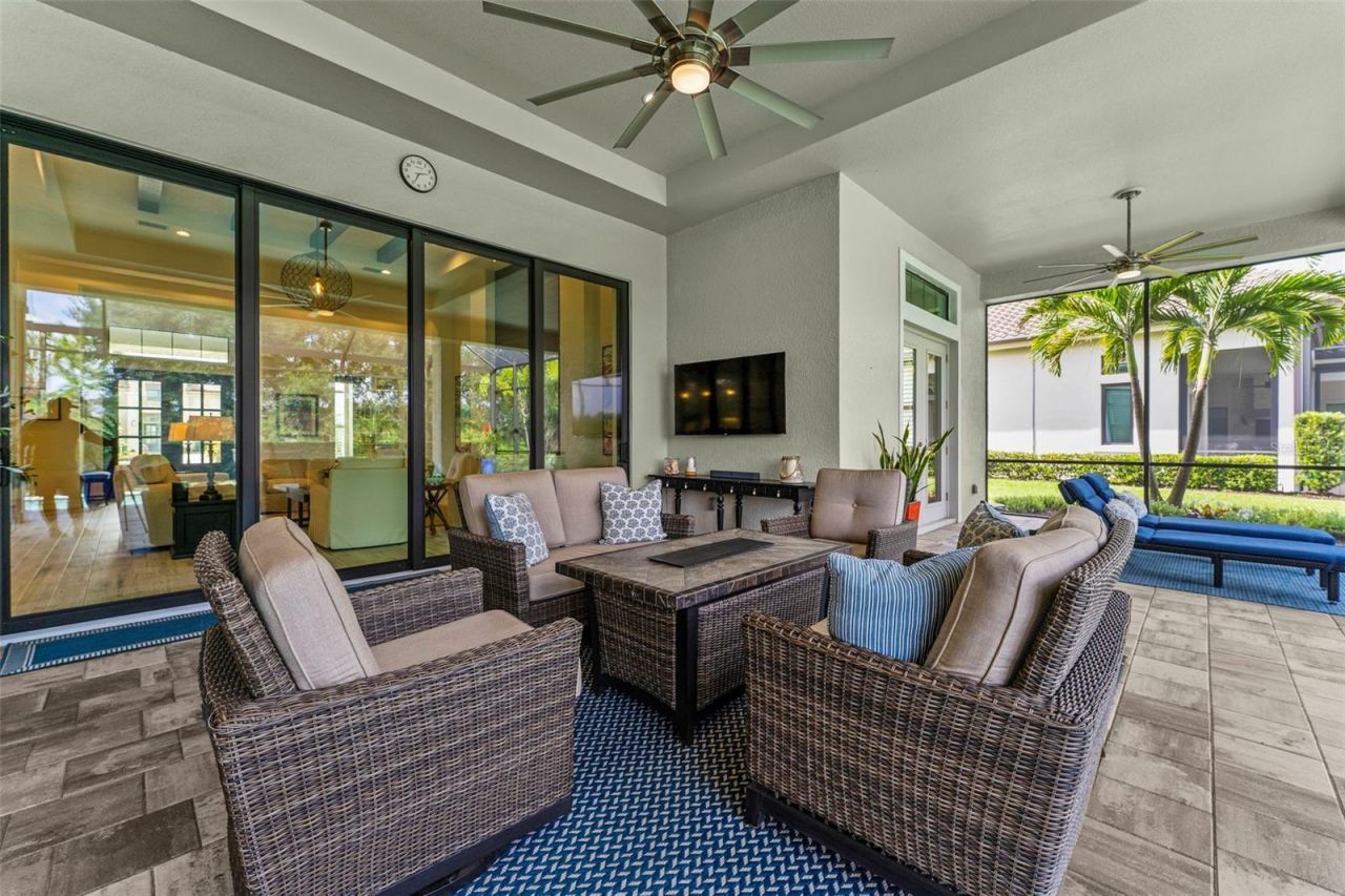 4925 Benito Court, Bradenton, FL 34211 Photo