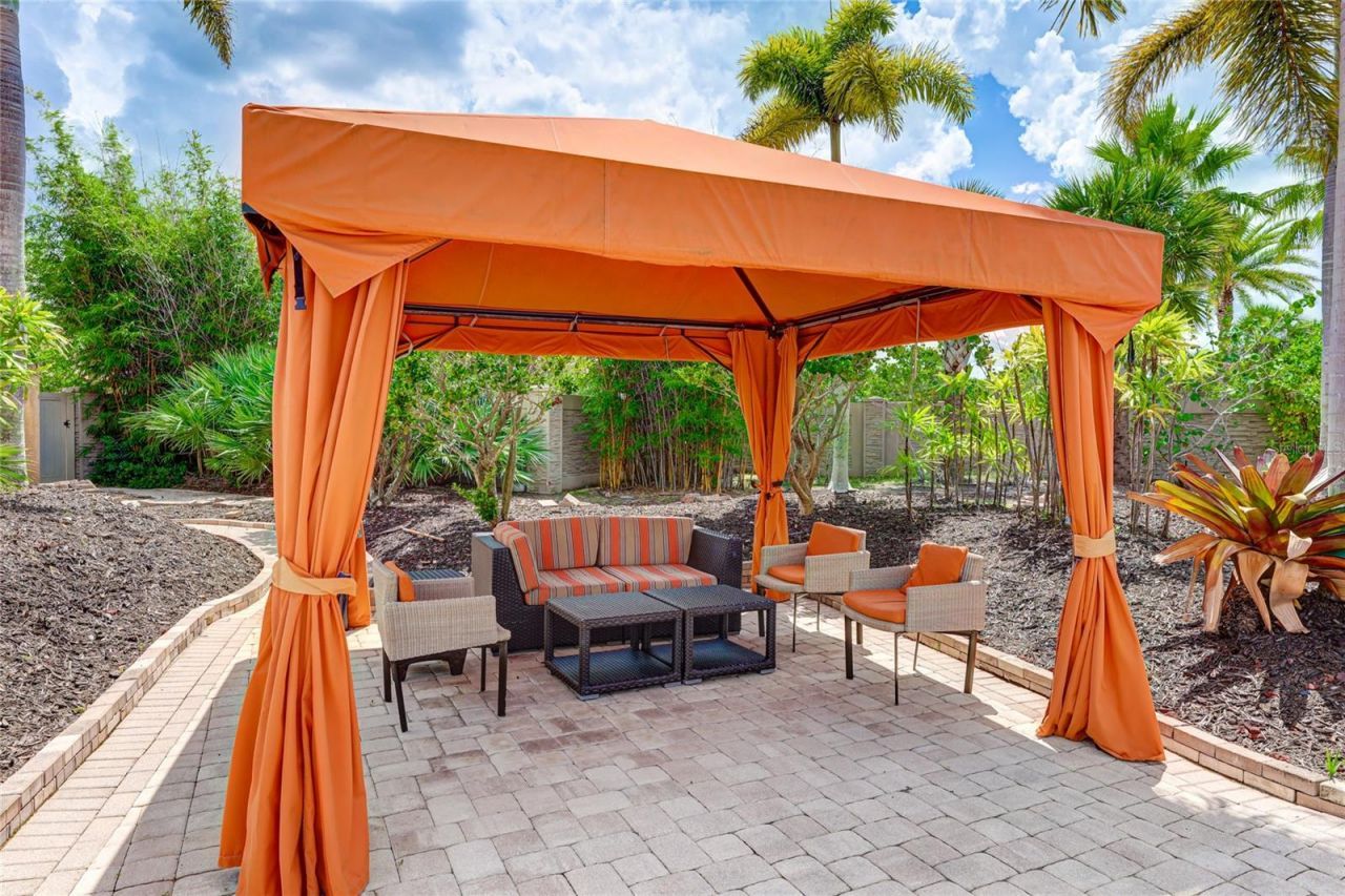 4925 Benito Court, Bradenton, FL 34211 Photo