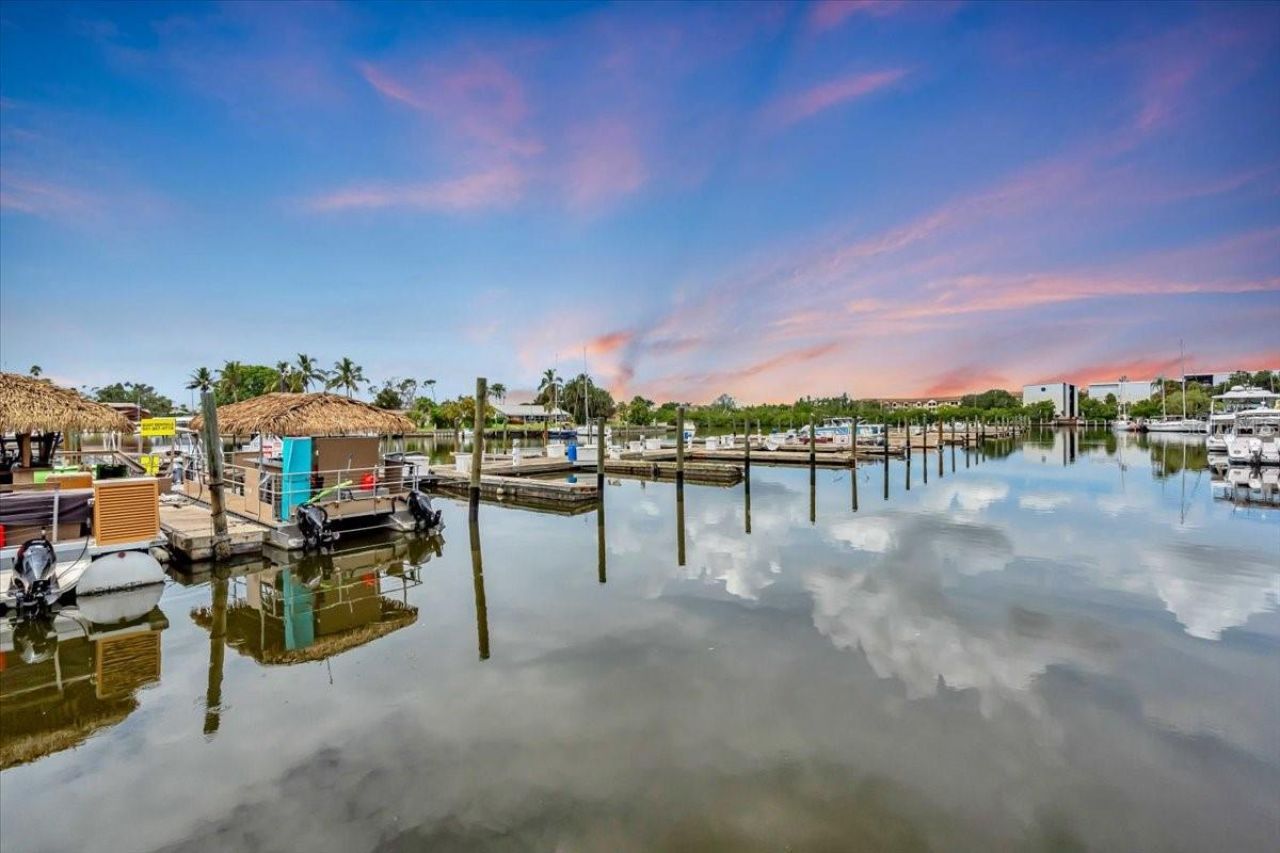 7150 N Tamiami Trail, Unit S615, Sarasota, FL 34243 Photo