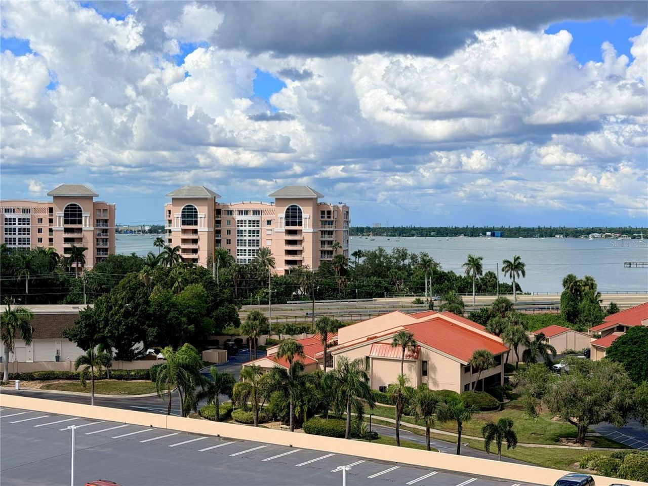 4900 Brittany Drive S, Unit 805, Saint Petersburg, FL 33715 Photo