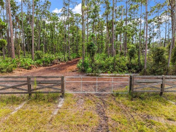 TROPICAIRE BOULEVARD , NORTH PORT, FL 34286