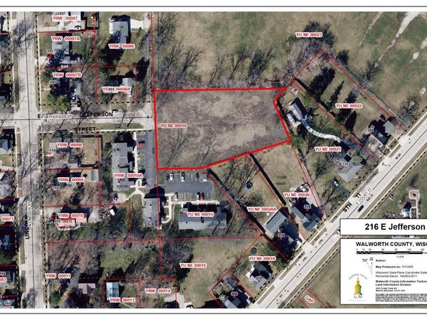 216 E JEFFERSON STREET, Elkhorn, WI 53121