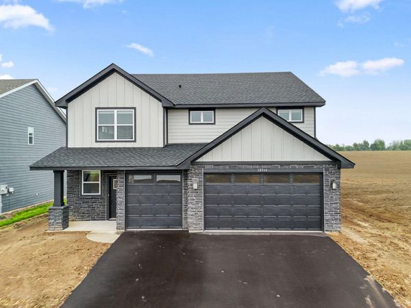 18364 Gladhurst Lane, Lakeville, MN 55044