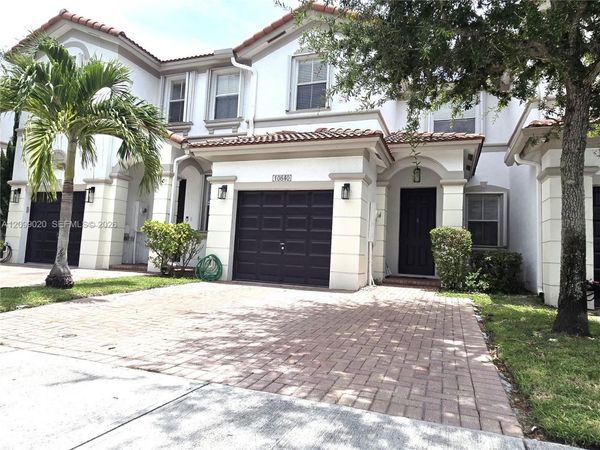 10840 NW 79th St , Doral, FL 33178