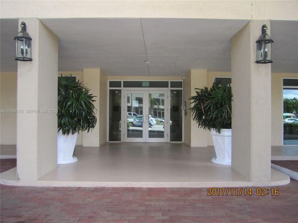 117 NW 42nd Ave , Unit 1106, Miami, FL 33126