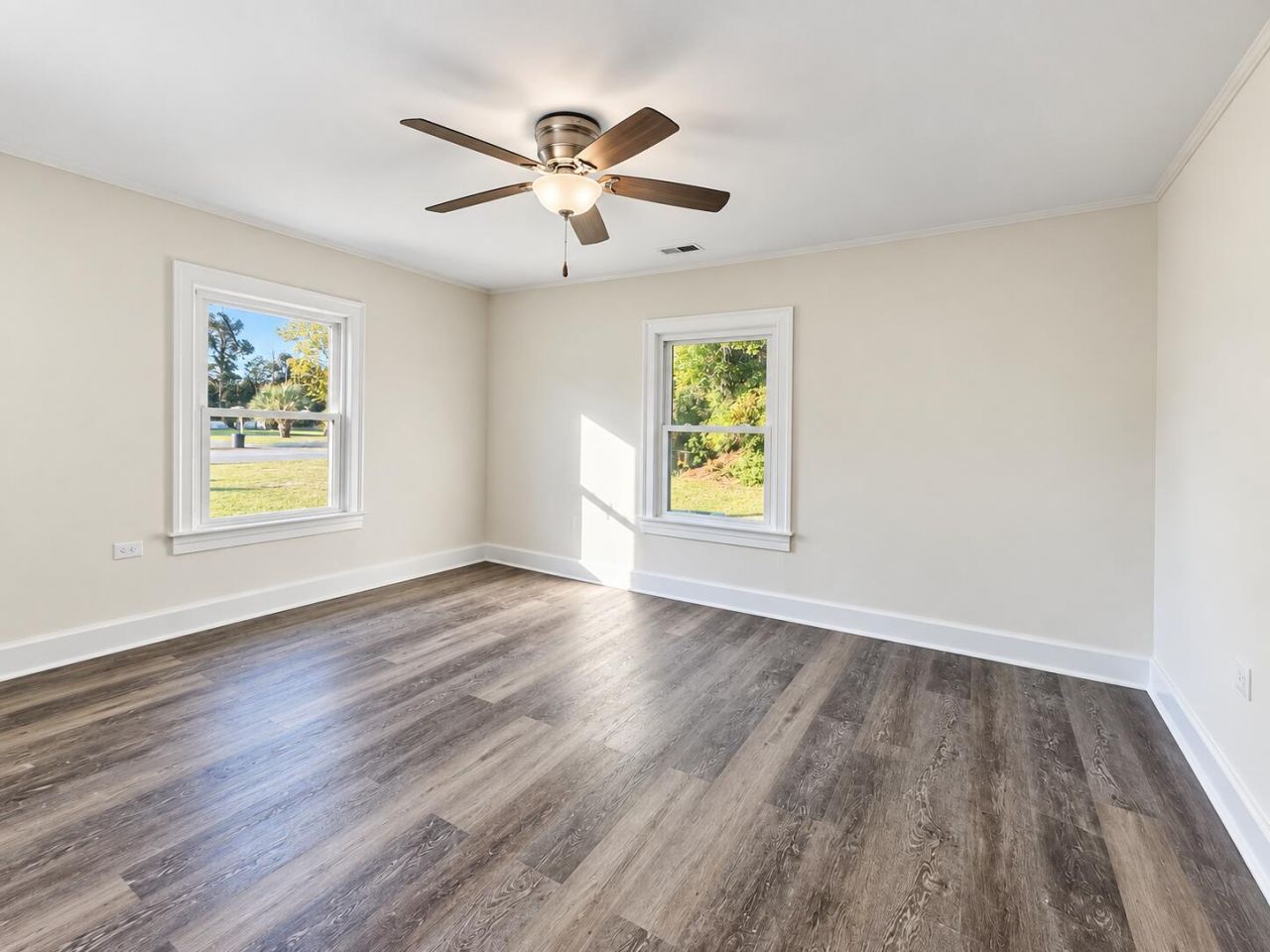 4071 Byrnes Photo 12