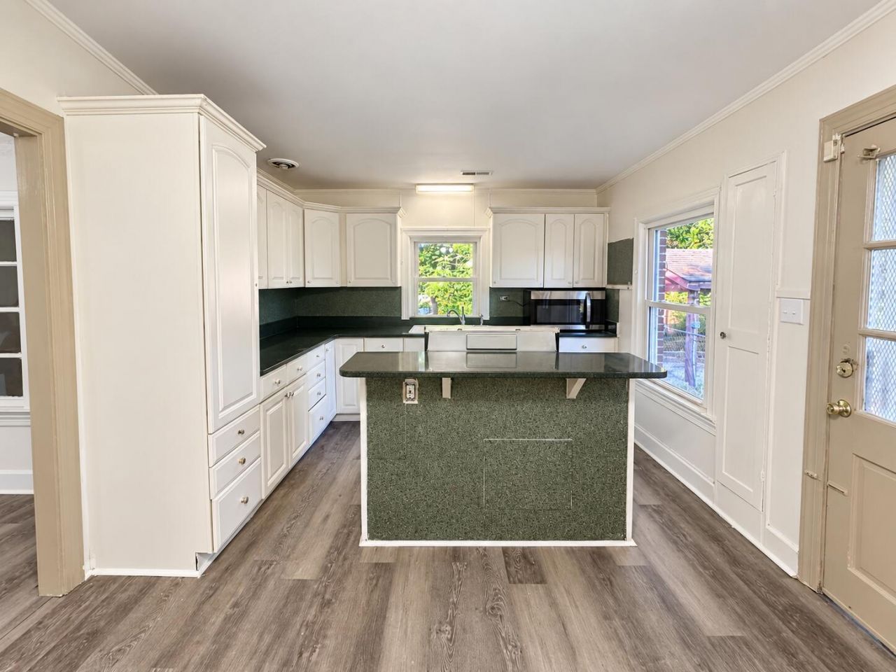 4071 Byrnes Photo 9