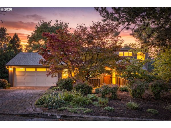 7875 BLINKHORN WAY, Gladstone, OR 97027