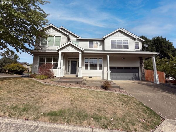 606 10TH CT, Lafayette, OR 97127