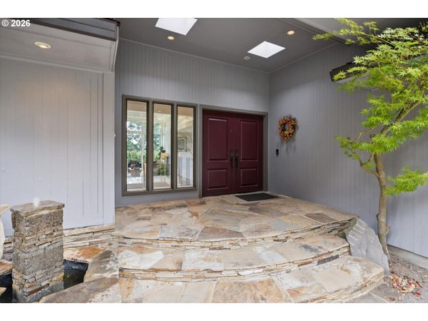 26 MONTICELLO DR, Lake Oswego, OR 97035