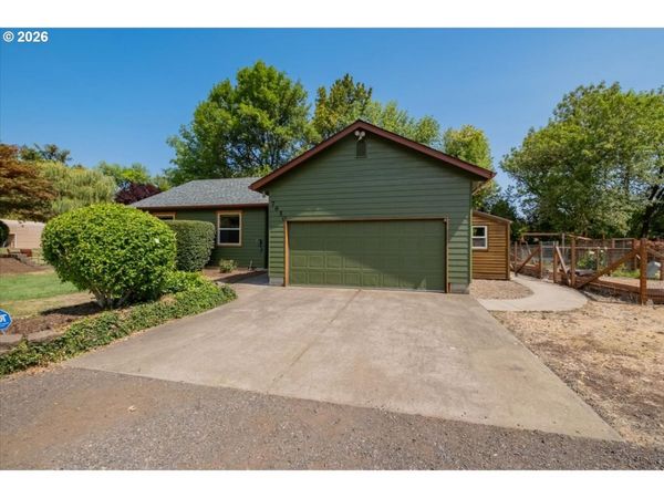 7650 NW MOUNTAIN VIEW DR, Corvallis, OR 97330