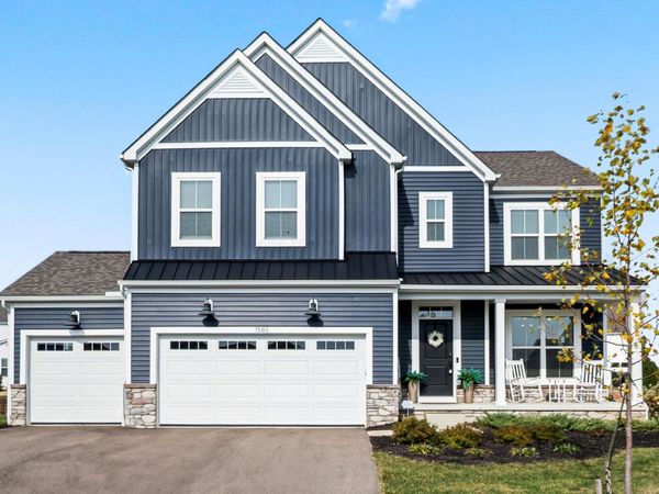 1585 Cromwill Loop , Delaware, OH 43015