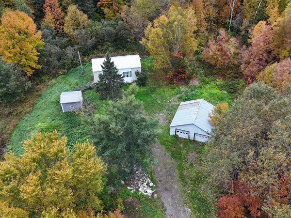 4 Mountain Road , Mars Hill, ME 04758