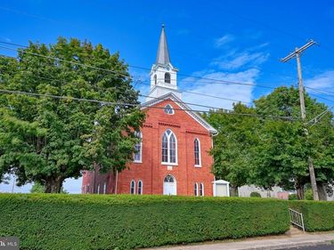 145 TULPEHOCKEN STREET, BERNVILLE, PA 19506