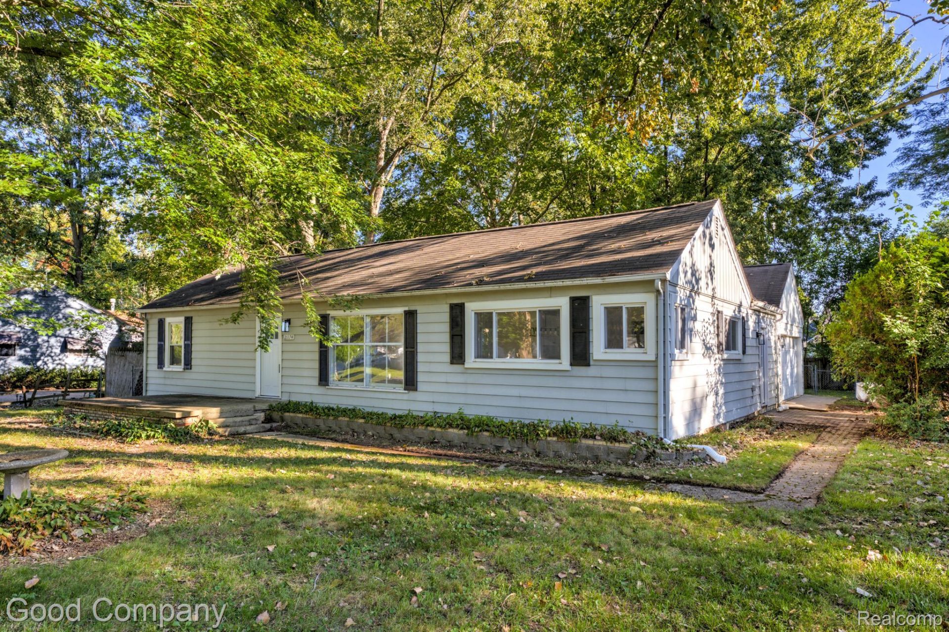21174 Flanders Street, Farmington Hills, Mi 48335 Main Photo