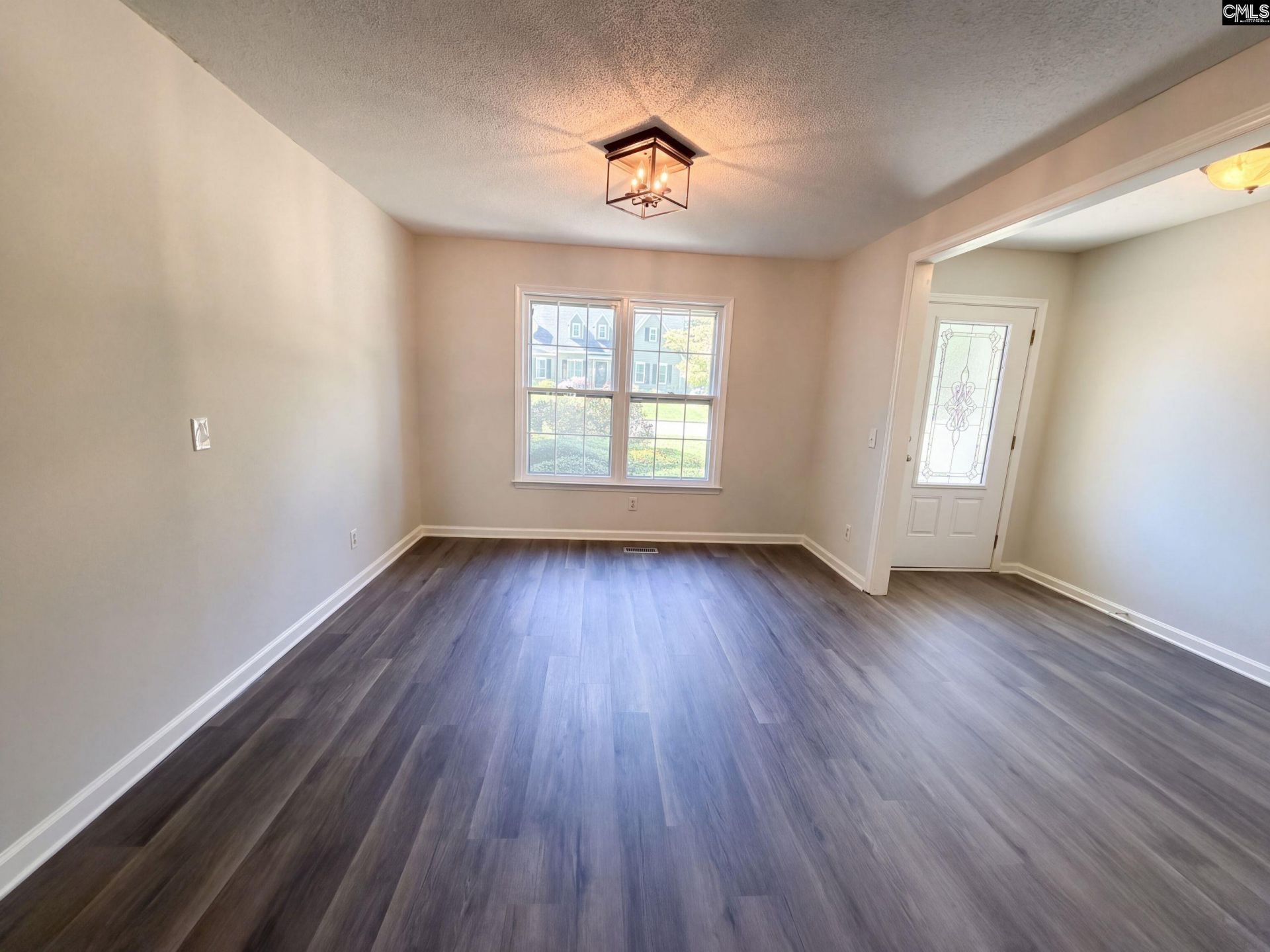 148 Whitwood Circle  Photo 14