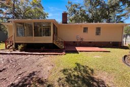 148 Whitwood Circle  photo 4