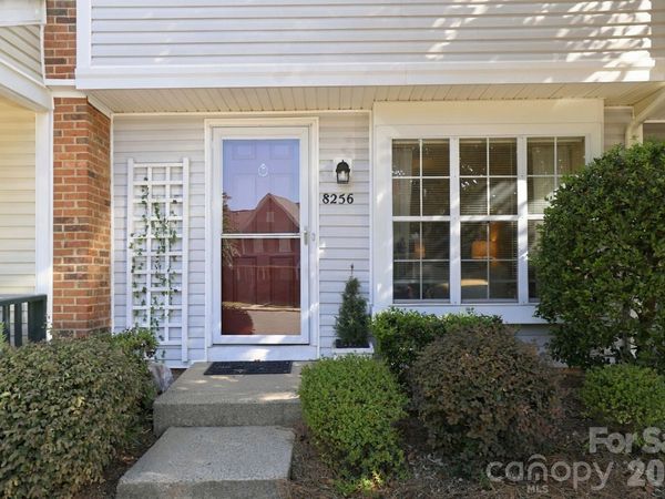 8256 Golf Ridge Drive, Charlotte, NC 28277