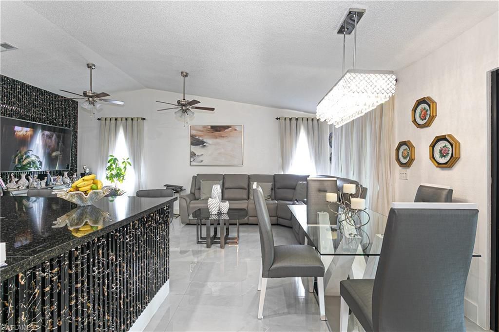 16580 SW 299th Ter, Homestead, FL 33033 Photo