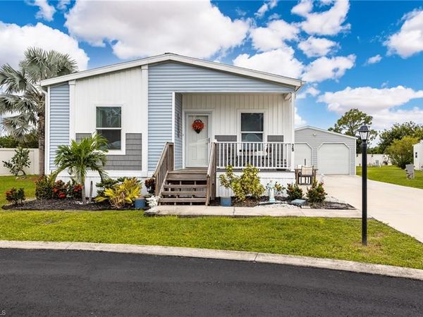 75 Sanders CT , NORTH FORT MYERS, FL 33903
