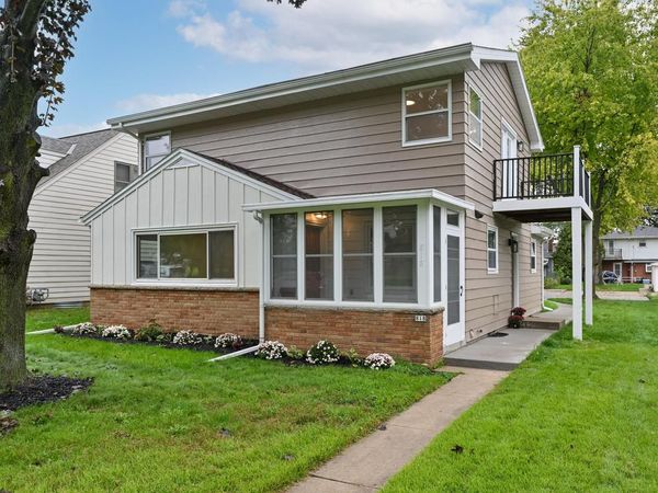 818 S 116th STREET, West Allis, WI 53214