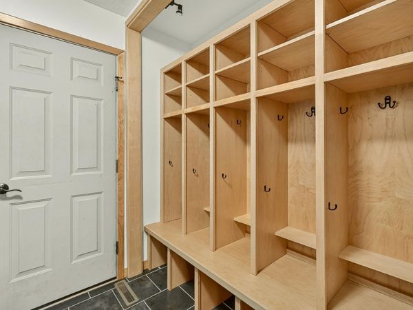 1594 Amco Drive SE, Chatfield, MN 55923