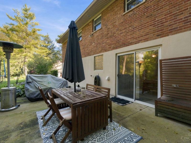 11701 Thistlehill Drive, Symmes Township, OH 45140 Photo 32