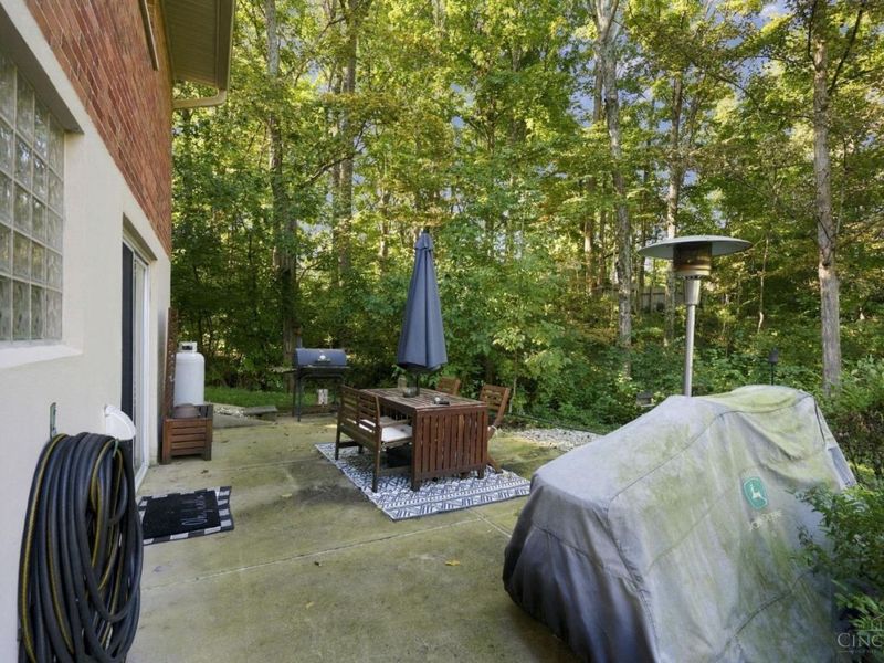 11701 Thistlehill Drive, Symmes Township, OH 45140 Photo 34