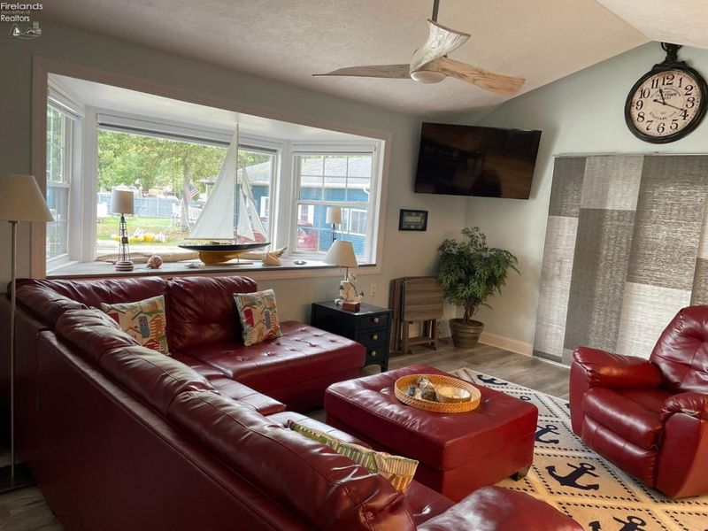 1871 N Locust Street, Port Clinton, OH 43452 Photo 15