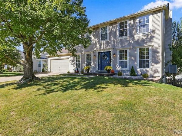 5872 Wellington Farm Drive, St Charles, MO 63304