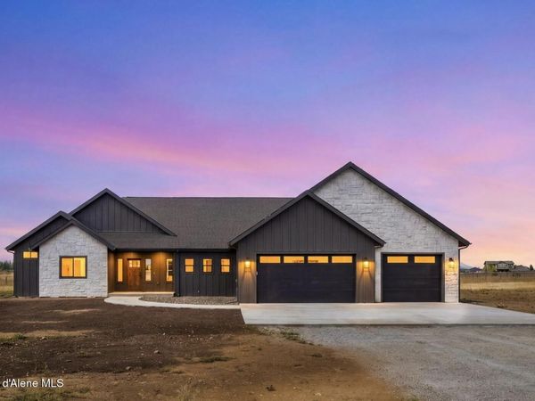 1971 E Yellow Pine Ave, Athol, ID 83801