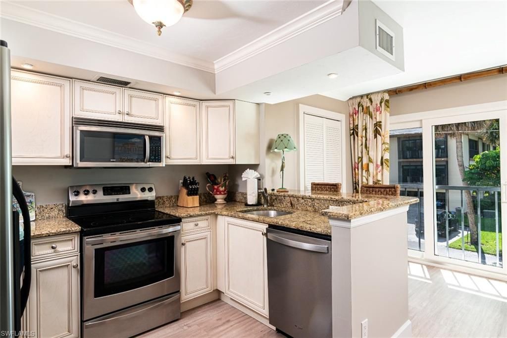 1222 Gordon Dr , Unit 14, Naples, FL 34102 Photo