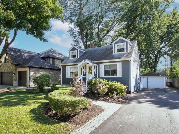 225 Indianapolis Avenue , Downers Grove, IL 60515