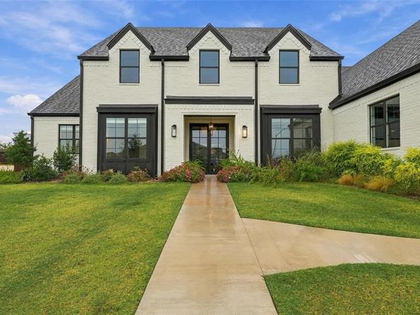 11012 Kings Canyon, Woodway, TX 76712