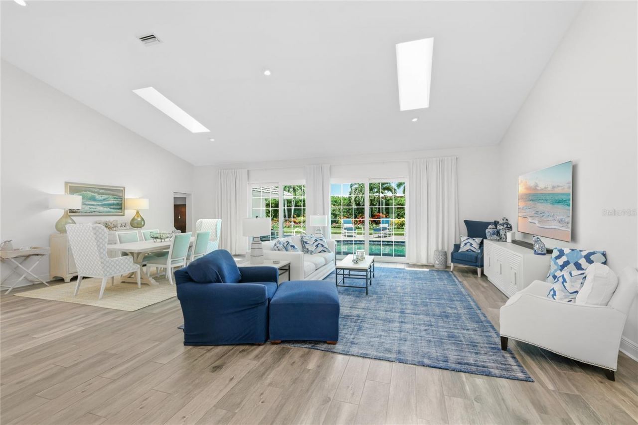 7780 Holiday Drive N, Sarasota, FL 34231 Photo