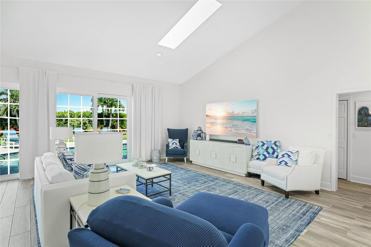 7780 Holiday Drive N, Sarasota, FL 34231 Photo