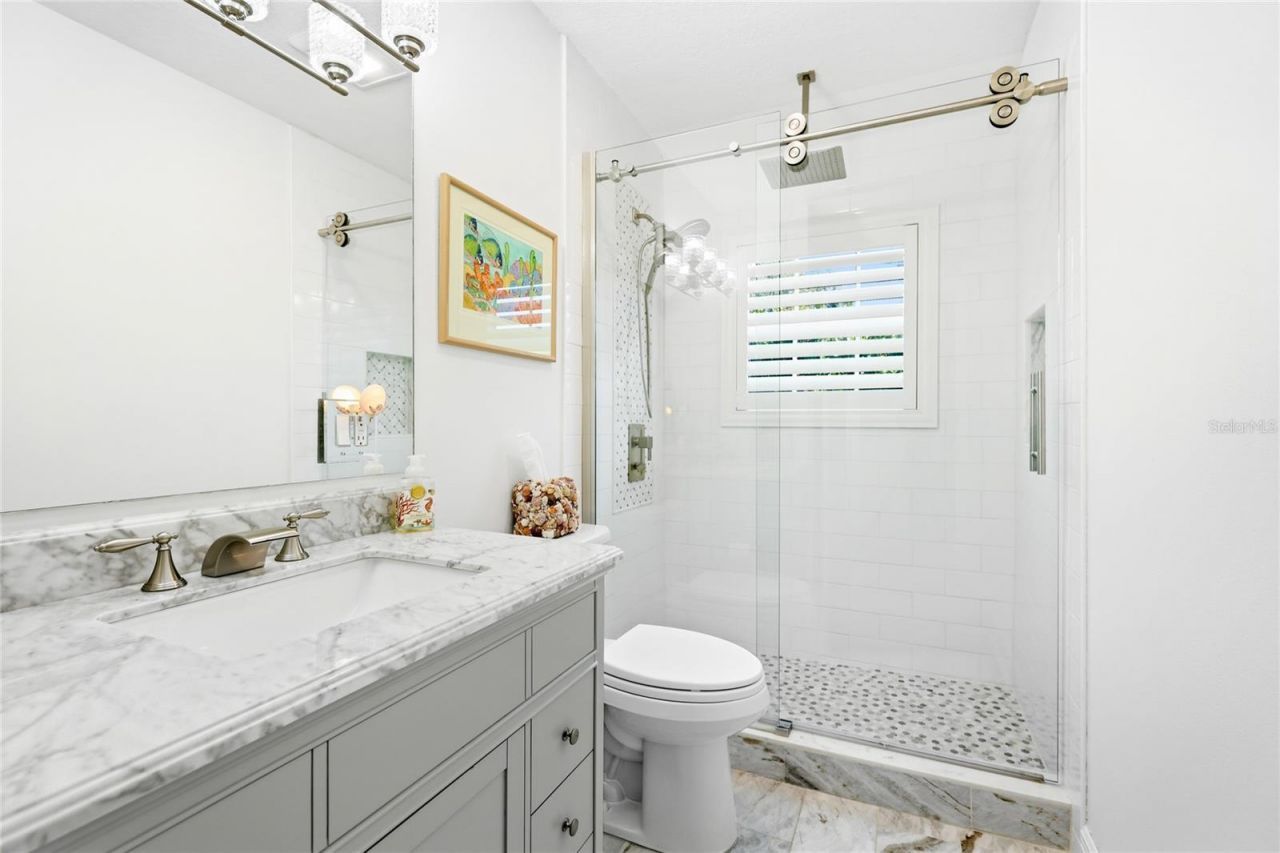 7780 Holiday Drive N, Sarasota, FL 34231 Photo