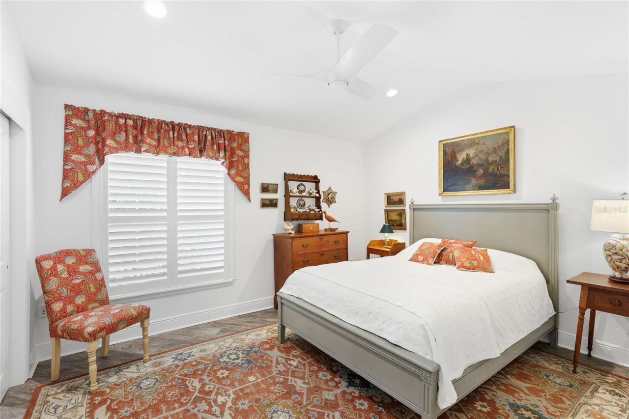 7780 Holiday Drive N, Sarasota, FL 34231 Photo