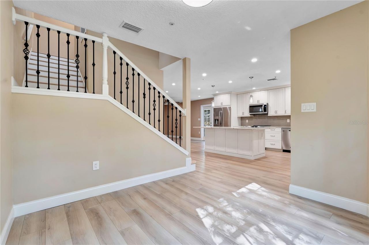 668 Post Oak Circle, Unit 116, Altamonte Springs, FL 32701 Photo